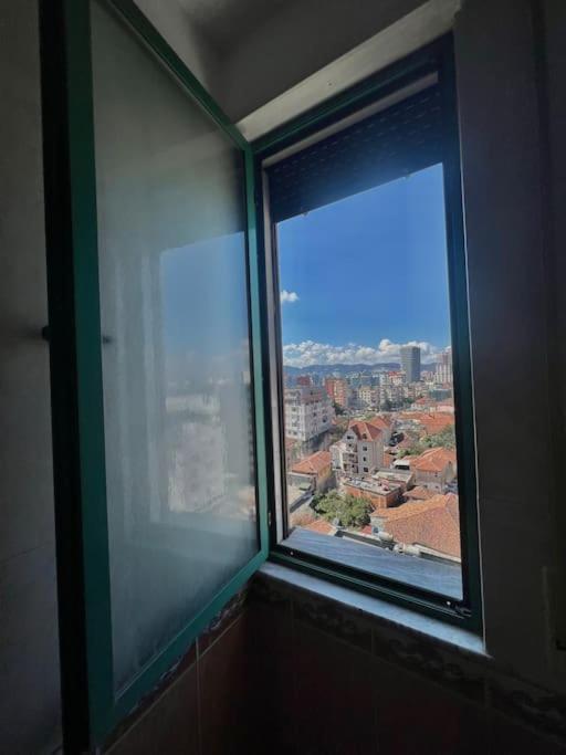 Central Tirana Flat Near Bazaar Kültér fotó